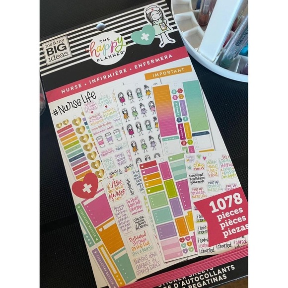 The Happy Planner Sticker Book Nurse - Picture 1 of 1